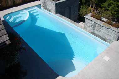 Best Fiberglass Pool Contractor Toledo OH