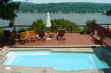 Best Fiberglass Pool Contractor Toledo OH