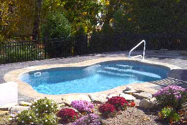Best Fiberglass Pool Contractor Toledo OH