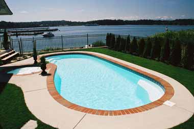 Best Fiberglass Pool Builder